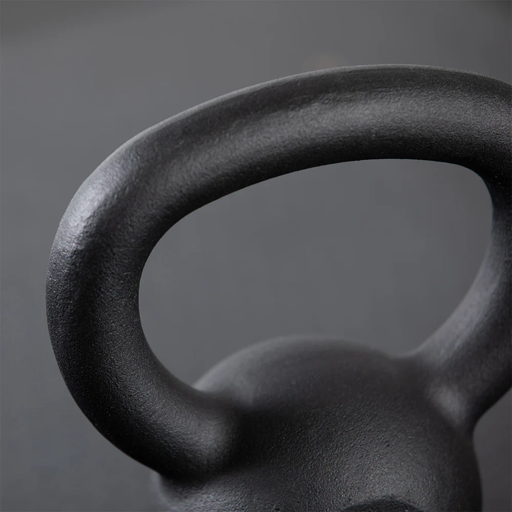 Scratch and Dent, 4 KG Cast Iron Kettlebell - Image 5