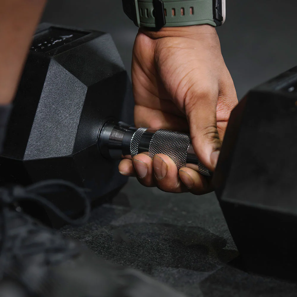 Scratch and Dent, 65 LB Rubber Hex Dumbbell - Image 4